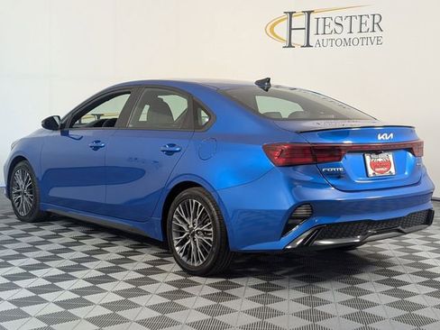 Used 2023 Kia Forte GT-Line w/ GT-Line Premium Package FWD image 5