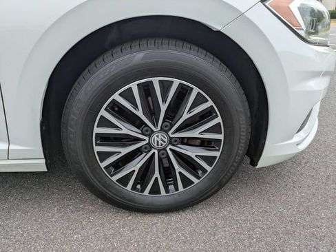 Used 2019 Volkswagen Jetta SEL FWD image 11