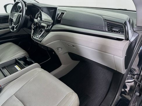 Used 2018 Honda Odyssey Elite image 8
