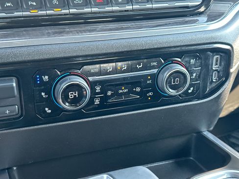 Used 2025 Chevrolet Silverado 1500 LTZ w/ Technology Package image 19