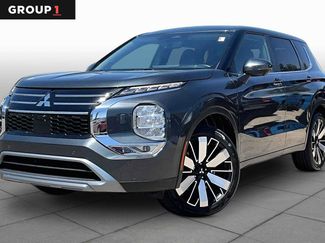 Used 2025 Mitsubishi Outlander SE AWD/4WD video 1