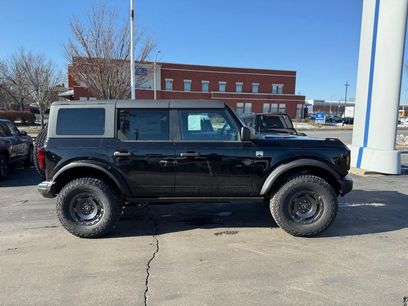 New 2025 Ford Bronco Big Bend w/ Black Diamond Package