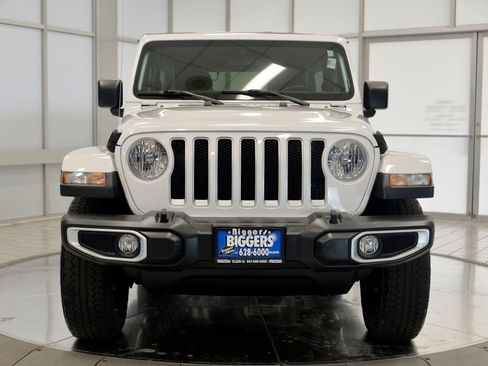 Used 2021 Jeep Wrangler Unlimited Sahara w/ Cold Weather Group image 3