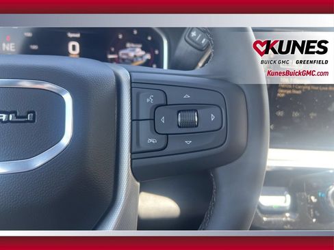 New 2026 GMC Sierra 2500 Denali w/ Denali Reserve Package AWD/4WD image 22