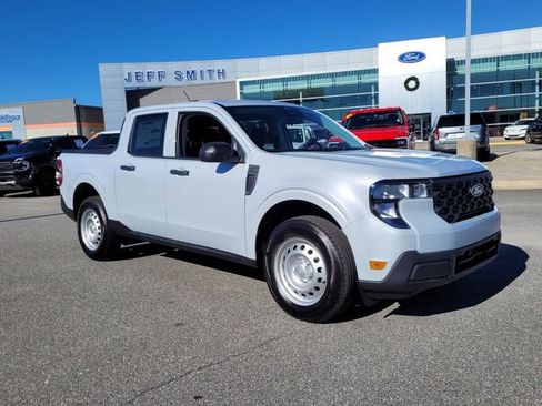 New 2026 Ford Maverick XL image 25