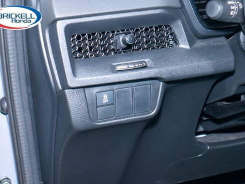 Certified 2024 Honda CR-V EX image 28