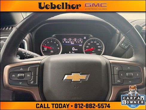 Used 2019 Chevrolet Silverado 1500 High Country w/ Z71 Off-Road Package AWD/4WD image 26