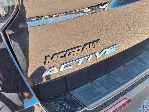 New 2026 Ford Explorer Active RWD image 13