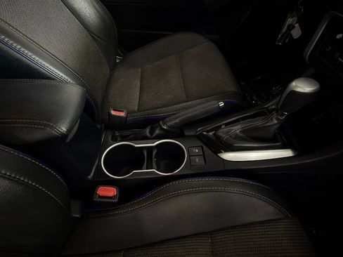 Used 2017 Toyota Corolla SE image 31