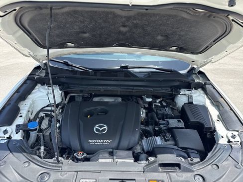 Used 2019 MAZDA CX-5 Touring FWD image 27