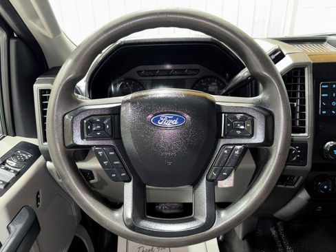 Used 2020 Ford F250 XL w/ Power Equipment Group AWD/4WD image 18