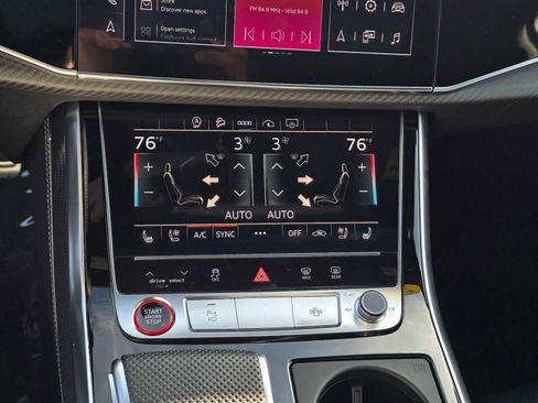 Used 2025 Audi SQ7 Premium Plus image 28