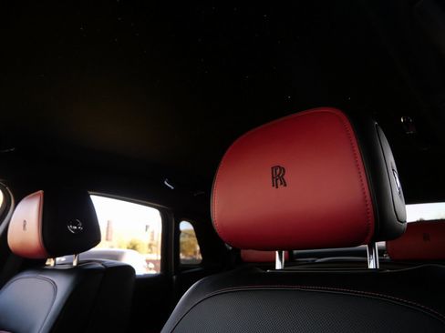 Used 2022 Rolls-Royce Ghost w/ Ghost Package image 9