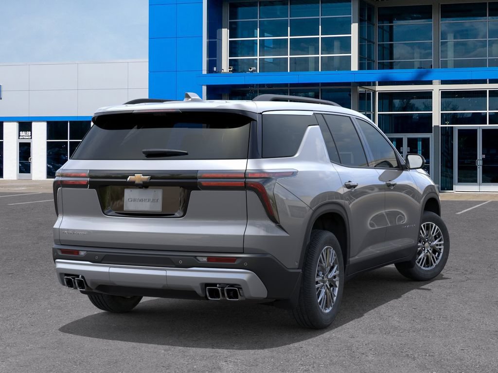 New 2027 Chevrolet Traverse LT FWD image 4
