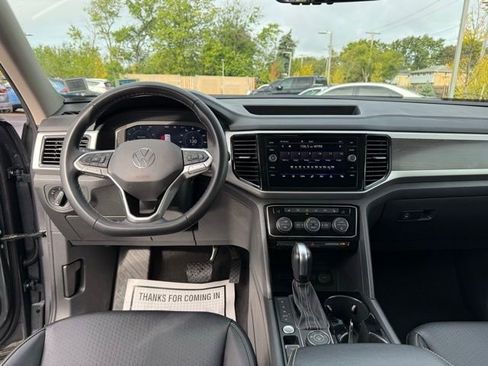 Used 2022 Volkswagen Atlas SE image 22