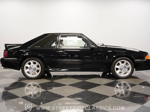 Used 1993 Ford Mustang Cobra image 14