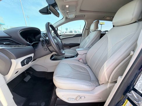 Used 2018 Lincoln MKC Reserve w/ Lincoln MKC Climate Package AWD/4WD image 21