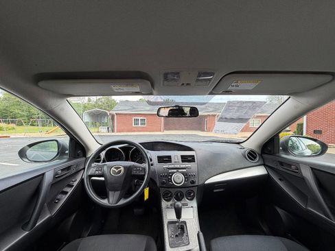 Used 2011 MAZDA MAZDA3 i Touring FWD image 14