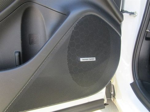 Used 2022 Subaru Forester Sport image 44