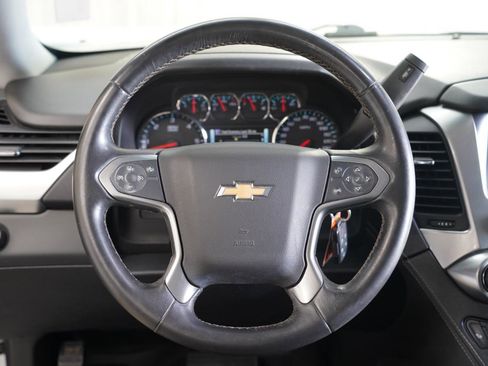 Used 2015 Chevrolet Tahoe LT RWD image 12