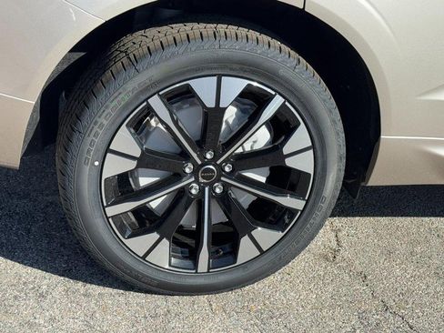 New 2026 Volvo XC60 T8 Plus w/ Climate Package image 4