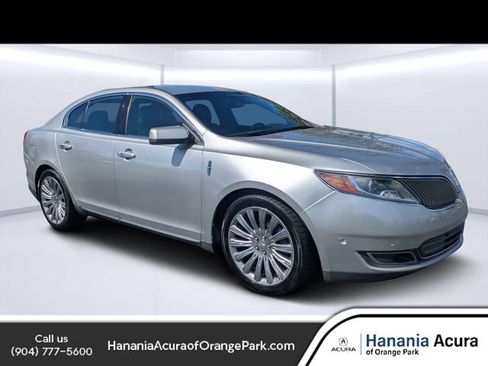 Used 2013 Lincoln MKS FWD image 1