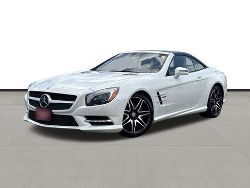 Used 2015 Mercedes-Benz SL 550 image 1