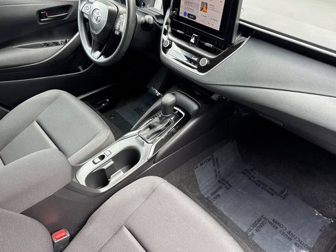 Certified 2025 Toyota Corolla LE w/ LE Premium Package FWD image 14