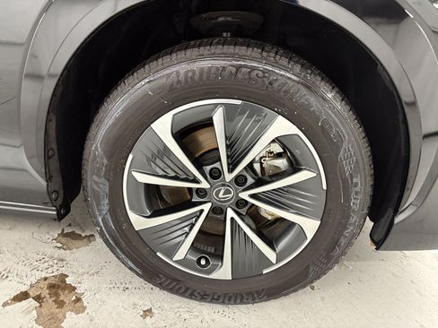 Used 2024 Lexus RZ 300e Premium FWD image 13