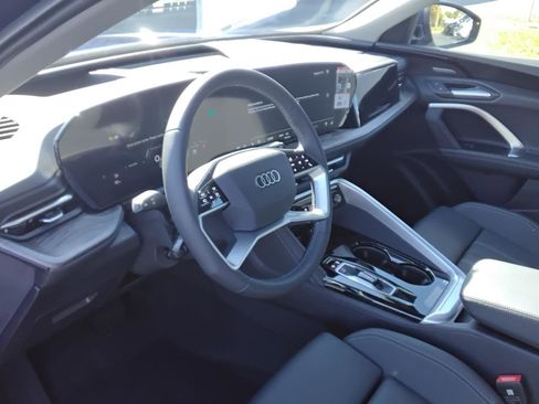 New 2025 Audi Q5 Premium Plus image 13