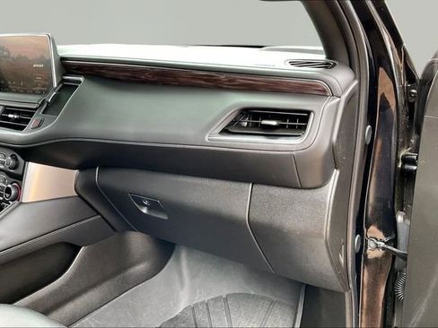 Used 2024 Chevrolet Tahoe Z71 AWD/4WD image 19