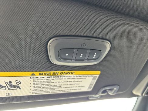 New 2026 Chrysler Pacifica Limited image 44