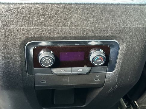 Certified 2025 Chevrolet Tahoe Z71 image 43