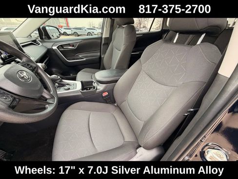 Used 2024 Toyota RAV4 XLE w/ Convenience Package image 13