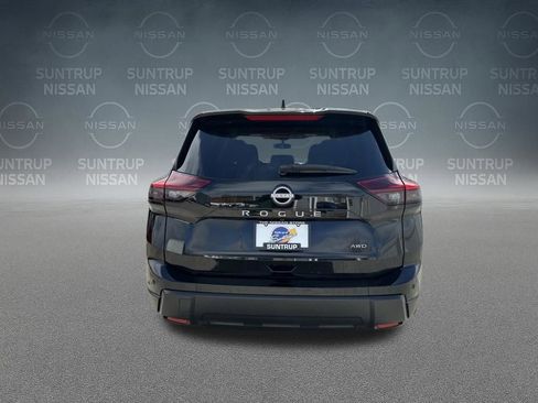 Certified 2025 Nissan Rogue S image 39