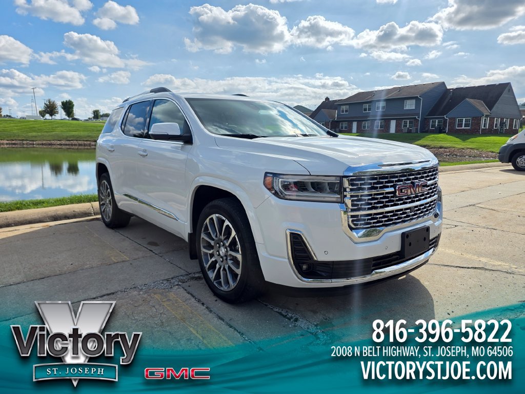 Used 2021 GMC Acadia Denali w/ Denali Ultimate Package AWD/4WD image 1