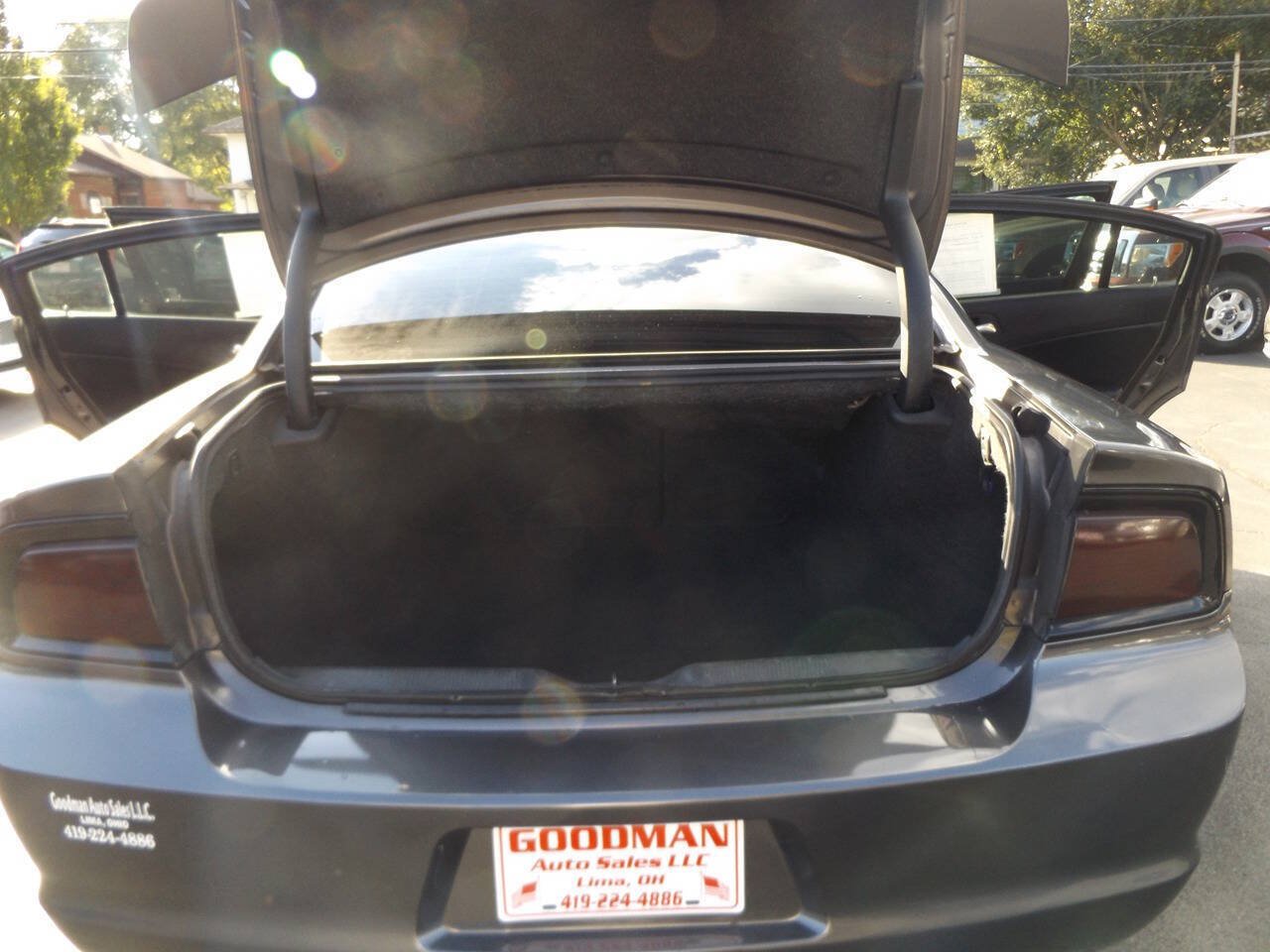 Used 2014 Dodge Charger SE AWD/4WD image 28