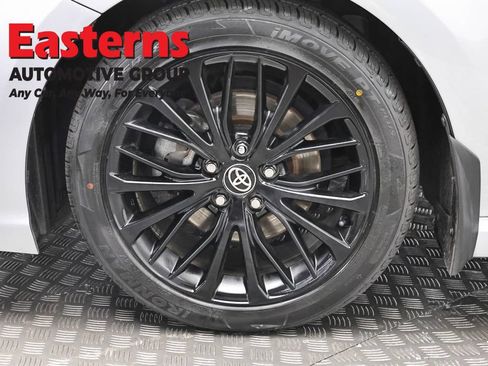 Used 2022 Toyota Camry SE FWD image 28