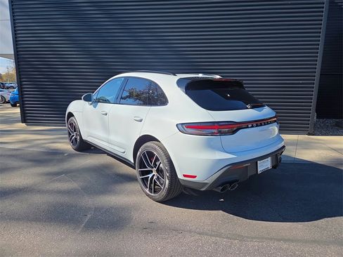 Used 2023 Porsche Macan S image 57