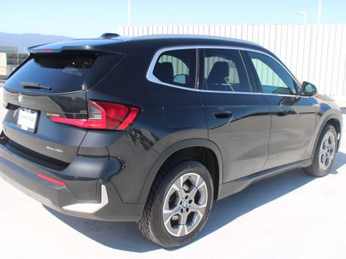 Used 2023 BMW X1 xDrive28i w/ Convenience Package AWD/4WD image 3