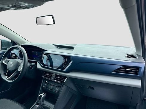 Used 2022 Volkswagen Taos SE FWD image 36