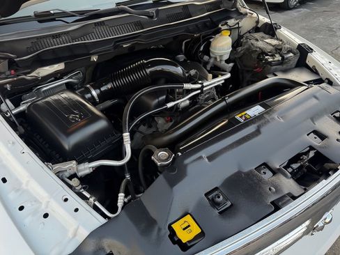 Used 2016 RAM 1500 Big Horn image 32