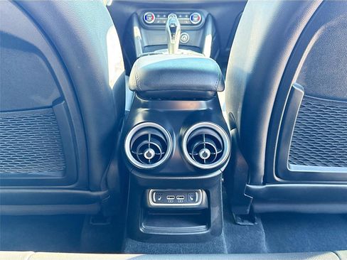 Used 2024 Alfa Romeo Stelvio Sprint image 24