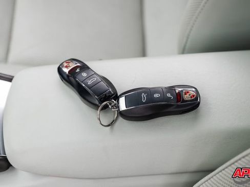 Used 2013 Porsche 911 Carrera S image 82