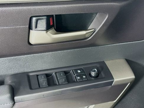 Certified 2025 Toyota Tundra SR5 AWD/4WD image 17