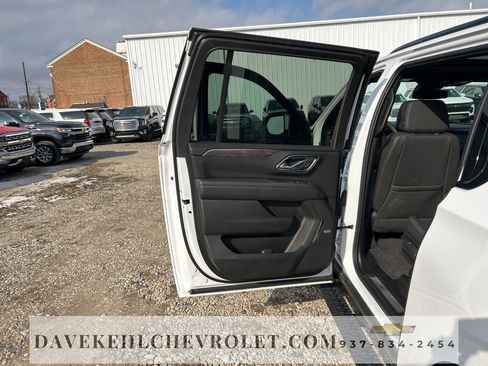 Used 2024 Chevrolet Suburban Z71 w/ Z71 Off-Road Package image 20
