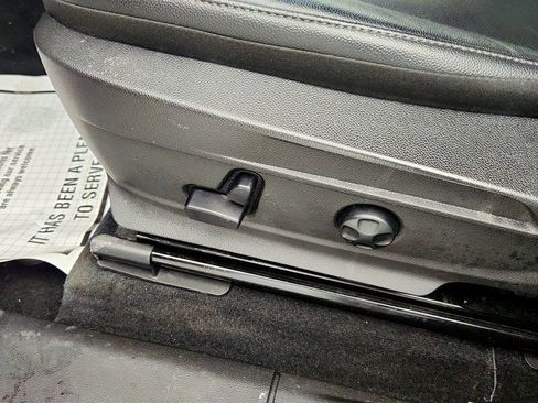 Used 2022 Alfa Romeo Stelvio Ti image 11