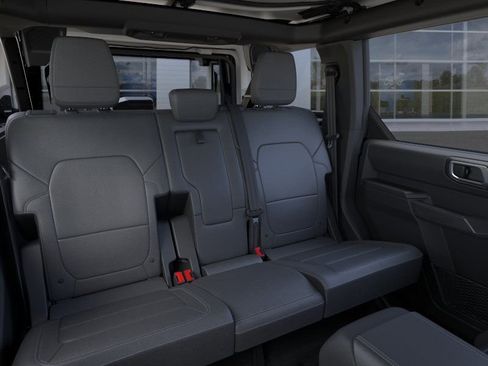 New 2026 Ford Bronco Outer Banks AWD/4WD image 11
