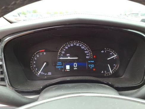 Used 2019 Cadillac XT5 Premium Luxury FWD image 12