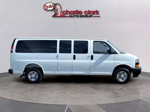 Used 2025 Chevrolet Express 3500 LS image 6